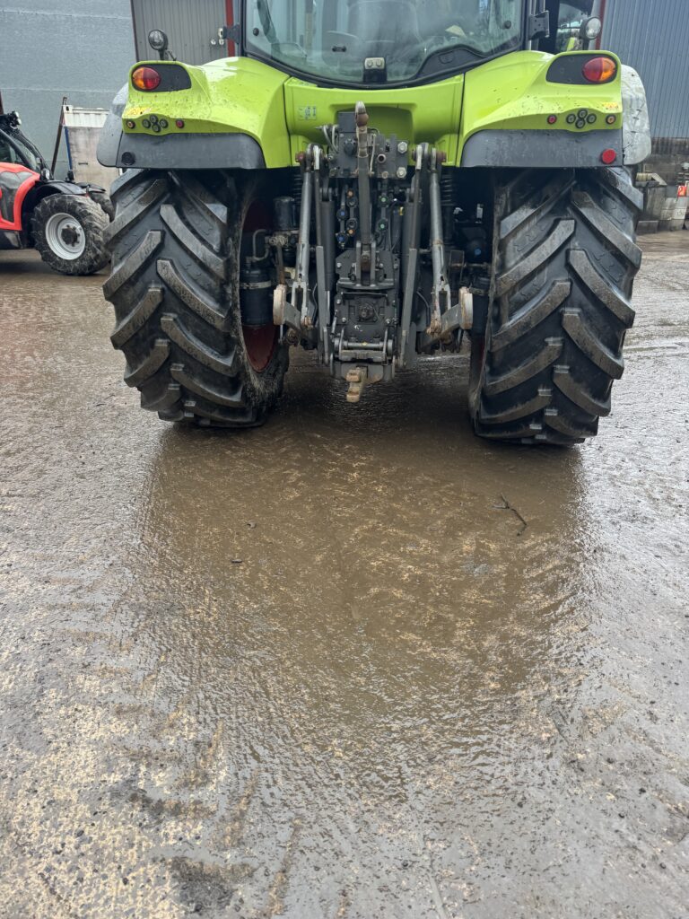 CLAAS ARION 650