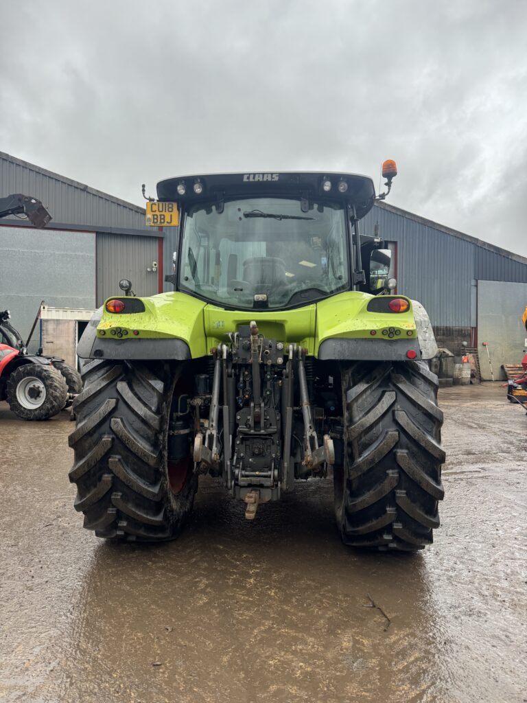 CLAAS ARION 650