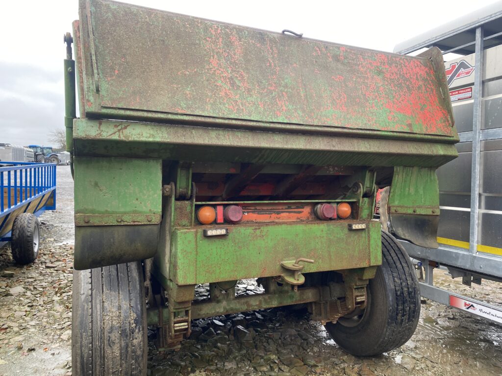 HERBST 14TON DUMP TRAILER