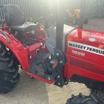 Massey Ferguson 1529 4WD Compact Tractor