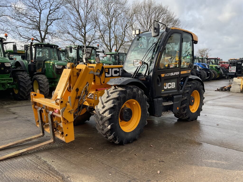 JCB 538-60 AGRI SUPER