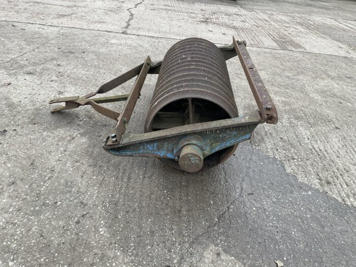 OLD CAMBRIDGE RING ROLLER