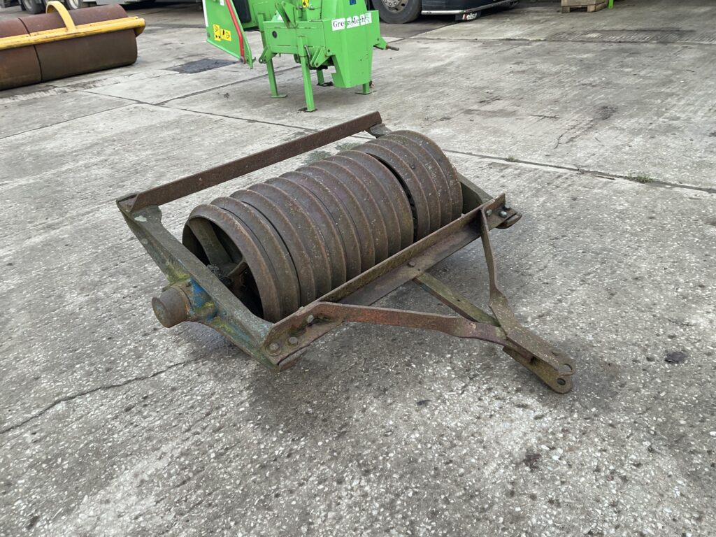 OLD CAMBRIDGE RING ROLLER