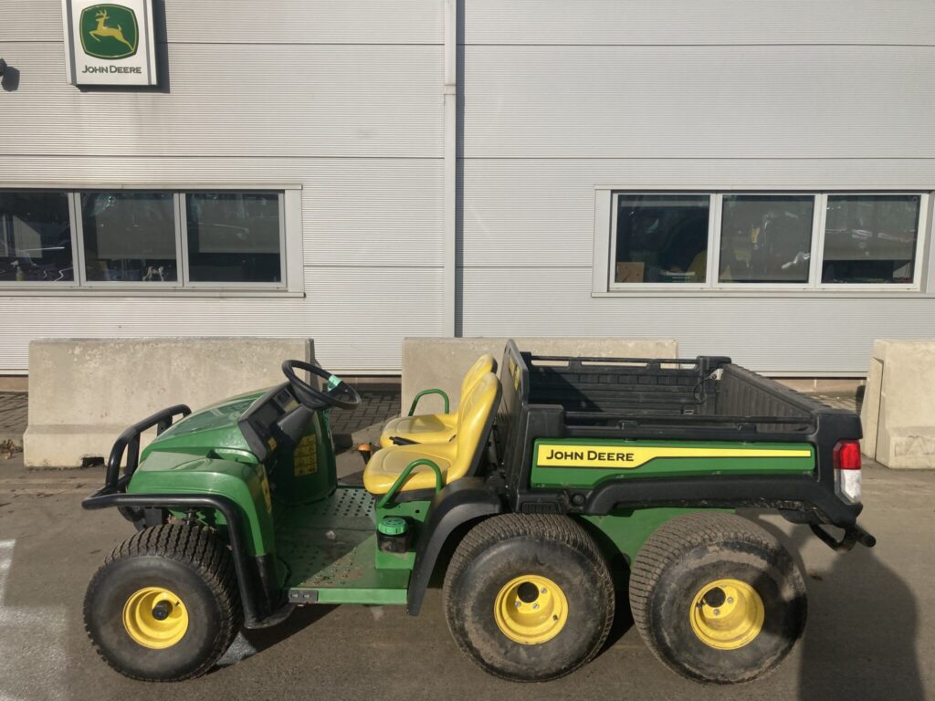 John Deere TH6x4 Gator