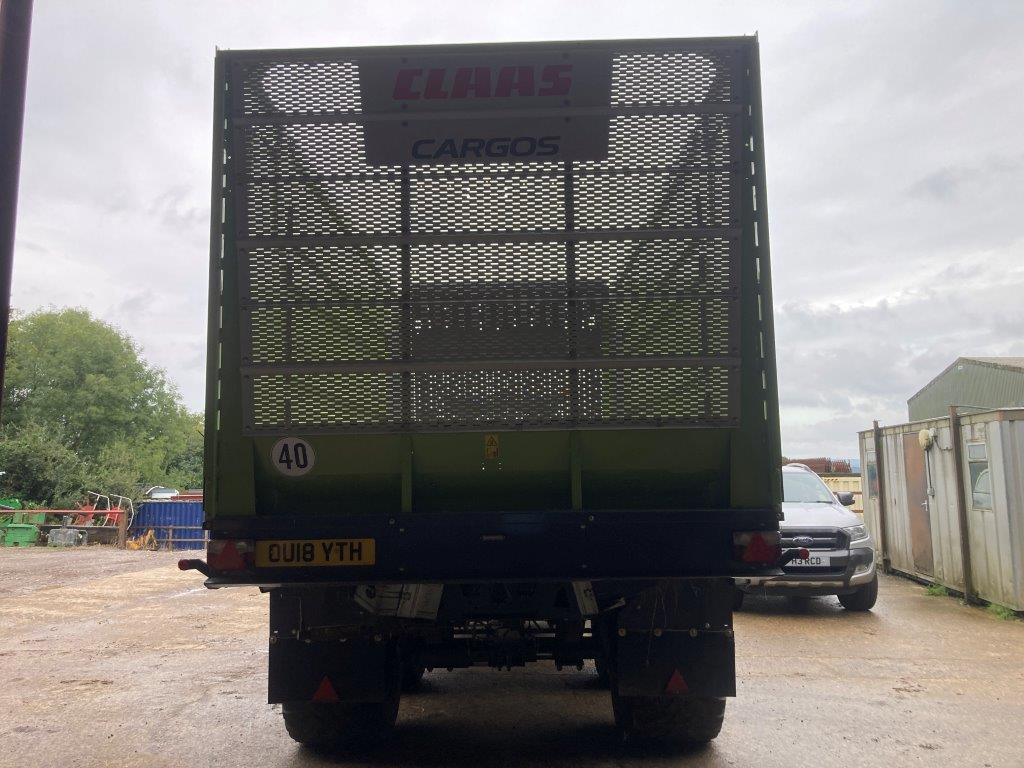 Claas Cargos 8300 Forage Wagon