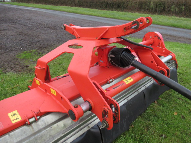 Kuhn BPR280 Flail Topper