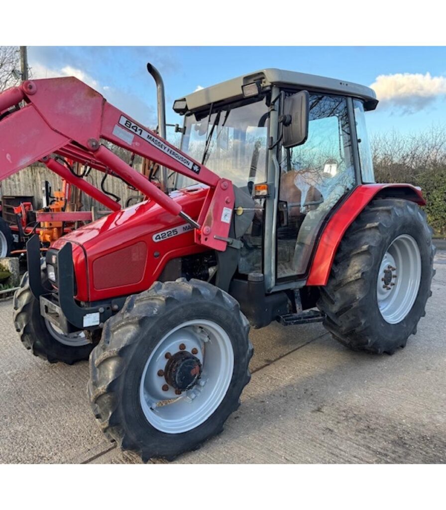 Massey Ferguson 4225