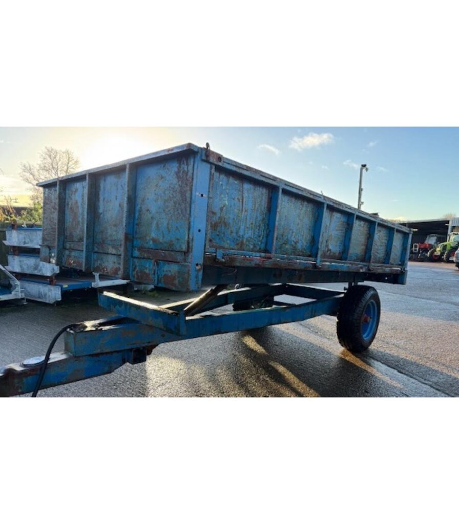 Metal Tipping Trailer