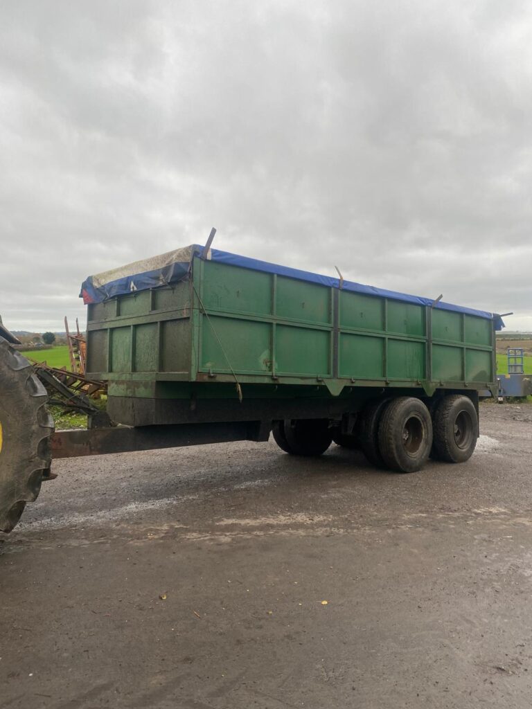 12 TON GRAIN TRAILER