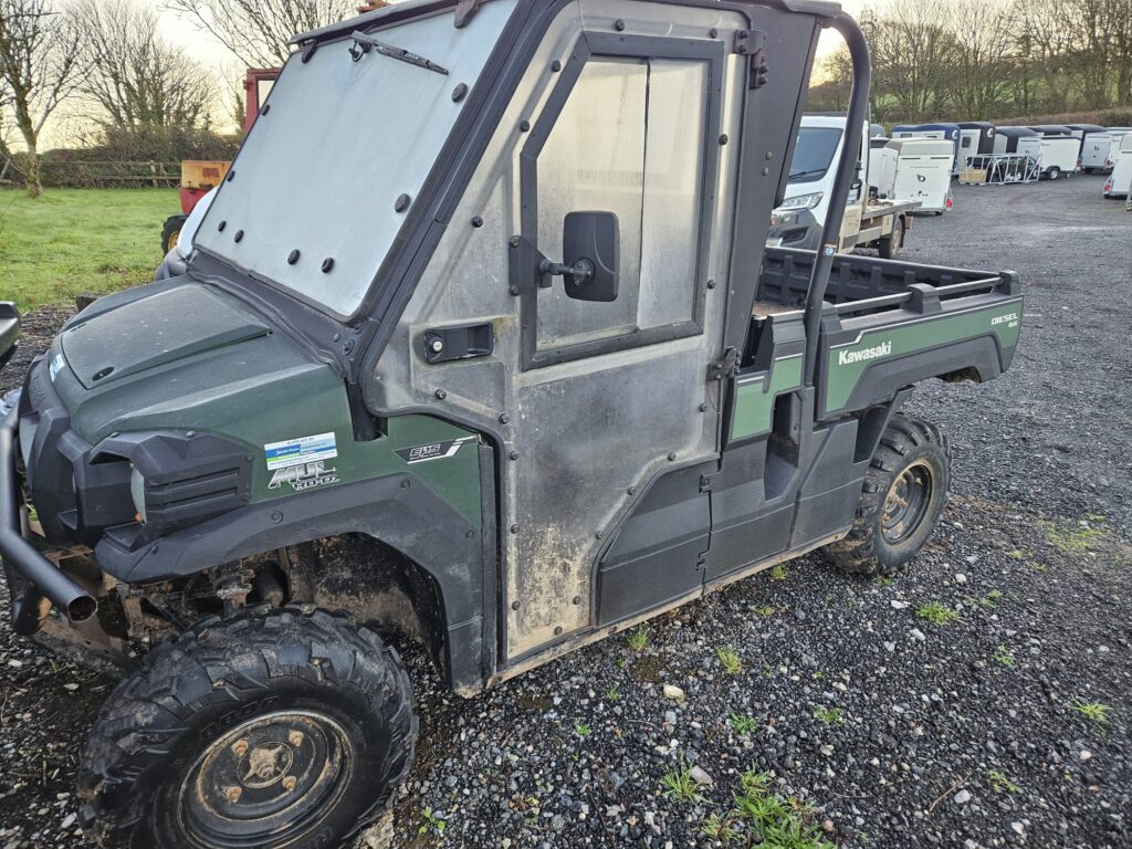 Kawasaki Mule Pro DX Diesel 4×4 (68 plate)