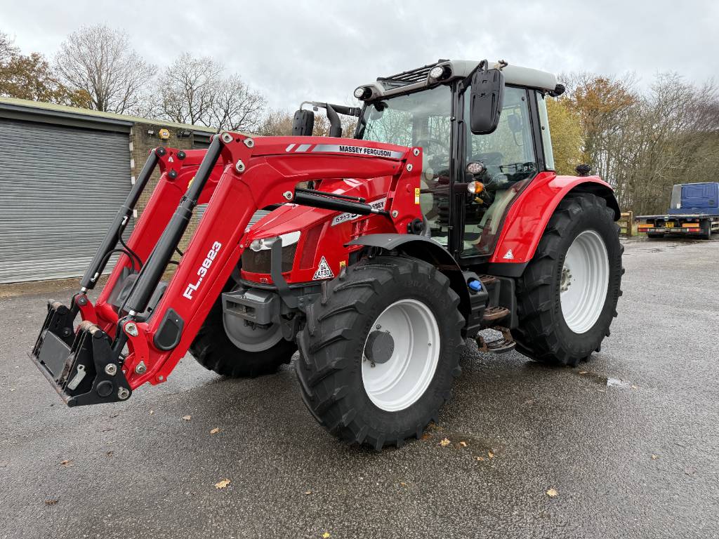 MASSEY FERGUSON 5713S DYNA 6