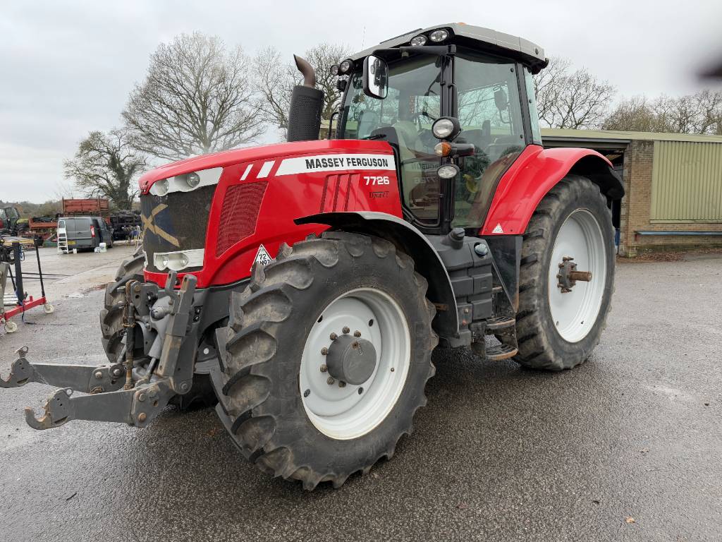 MASSEY FERGUSON 7726 DYNA VT