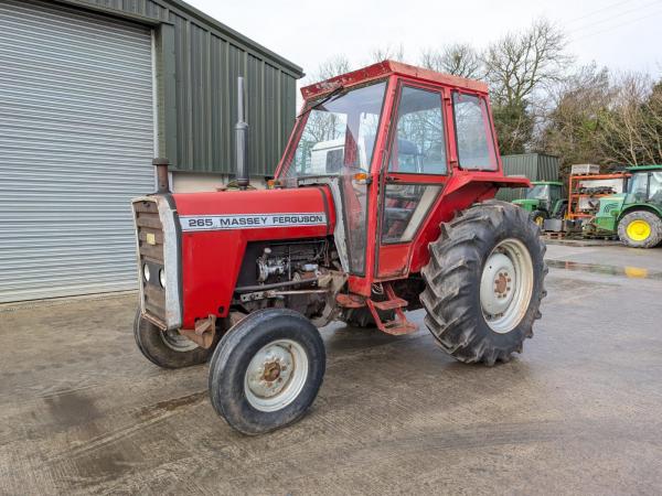 MASSEY FERGUSON 265