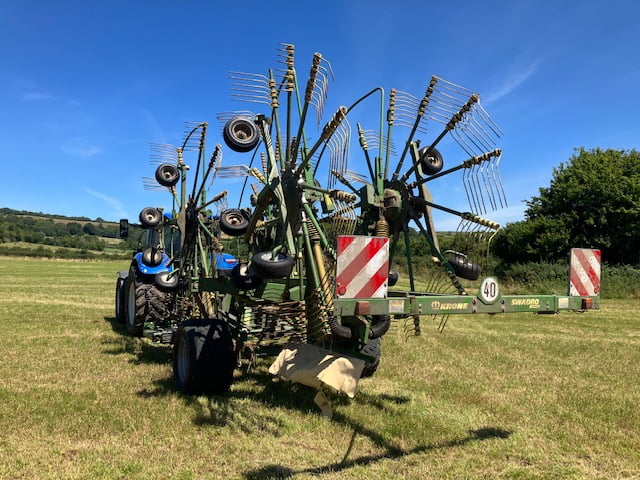 KRONE SWADRO 1400 P RAKE